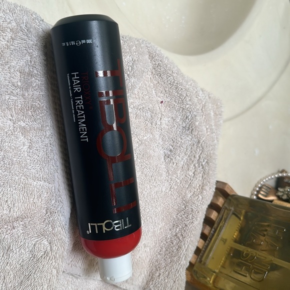 Tiboli hair treatment, Brazilian hair straightener brand new bottle never used - Picture 4 of 4